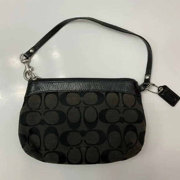 Coach Black Signature Wristlet - Picture 5 of 8